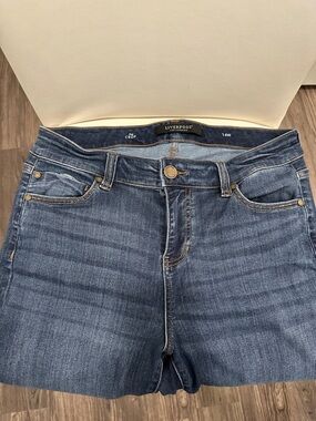Liverpool Medium Blue Women's Cropped Denim Jeans